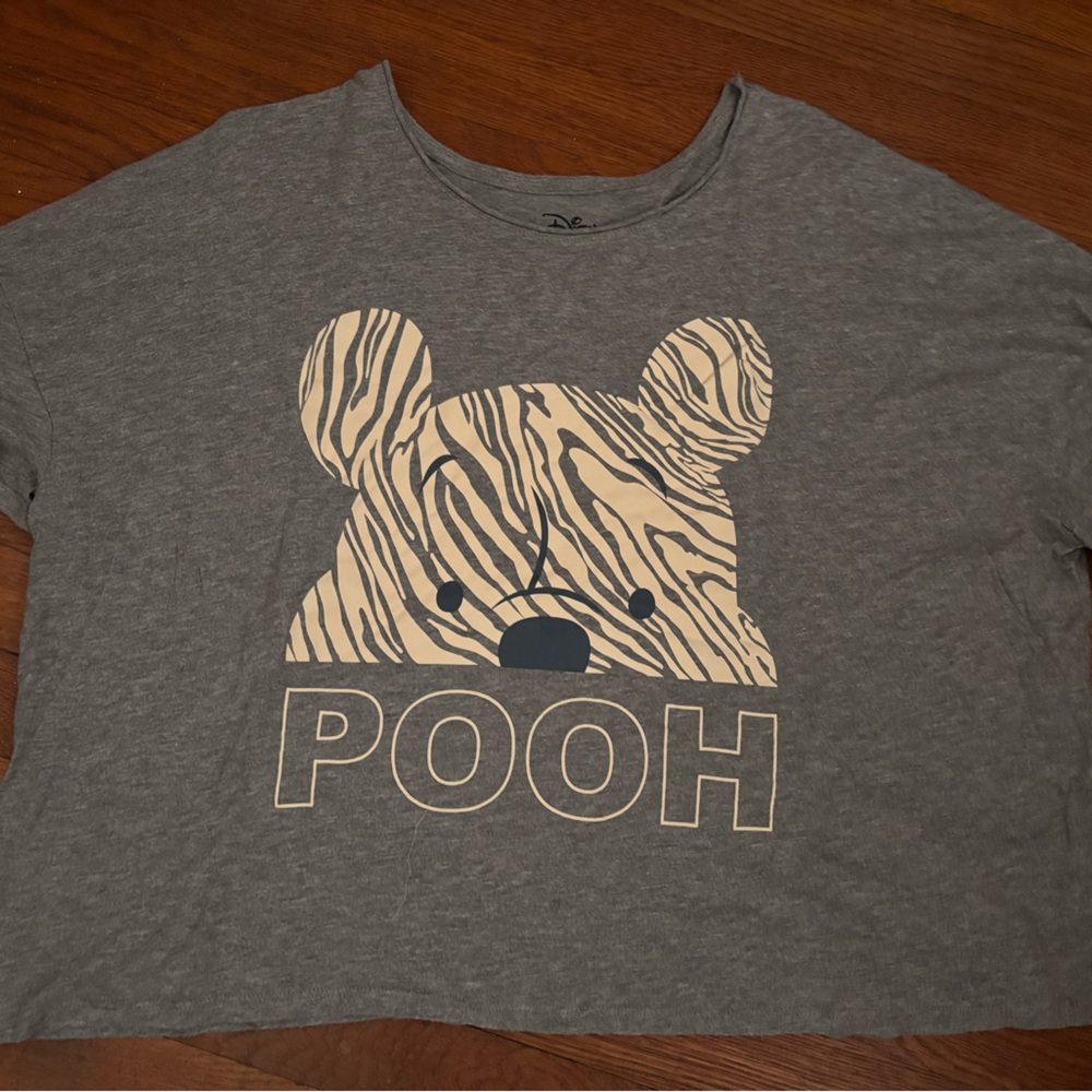 ‼️ LAST CHANCE ‼️Winnie the Pooh Short Sleeve Tee